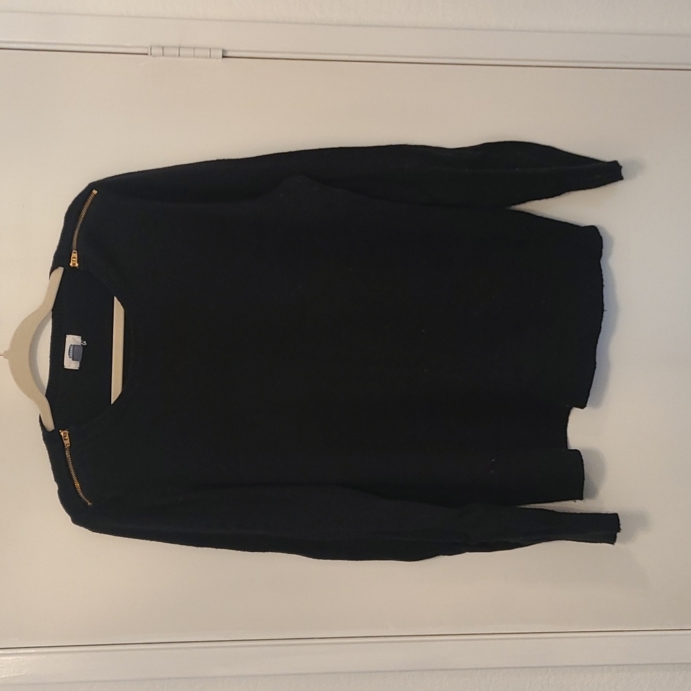 Tall Old Navy Sweater